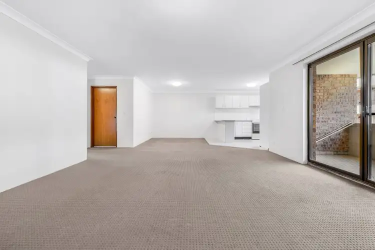 Third view of Homely unit listing, 6/118 Meredith Street, Bankstown NSW 2200