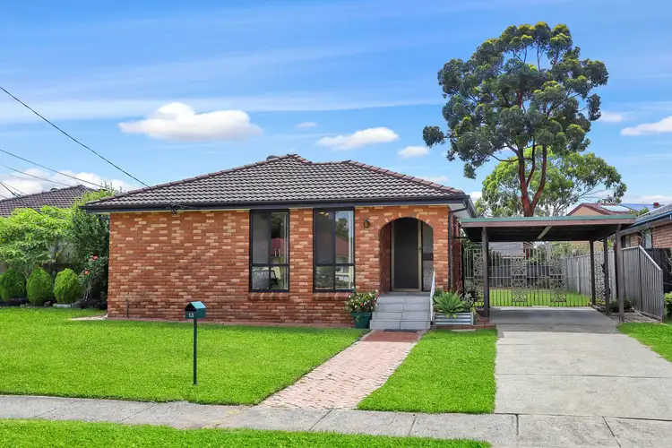 13 Tucks Road, Toongabbie NSW 2146