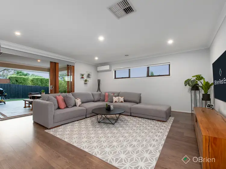 Fourth view of Homely house listing, 2 Nicholson Place, Sandhurst VIC 3977