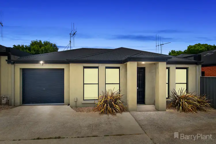 2/206 Neale Street, Flora Hill VIC 3550