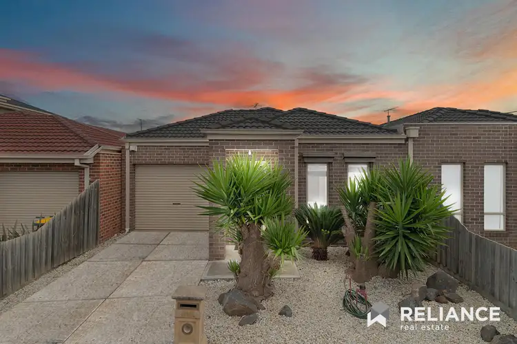 1/11 Swinburne Court