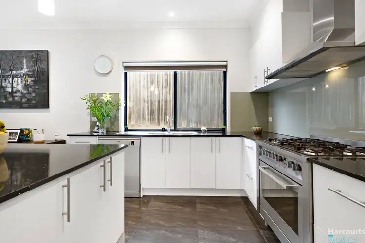 Fifth view of Homely house listing, 16 Londres Way, South Morang VIC 3752
