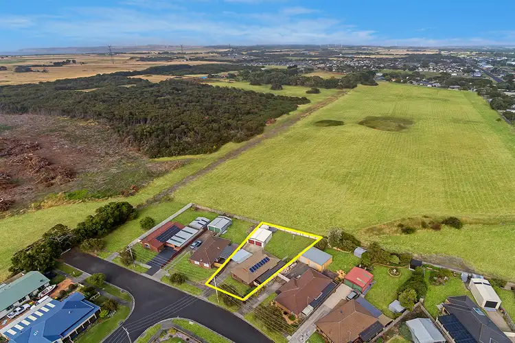14 Karinya Crescent, Portland VIC 3305