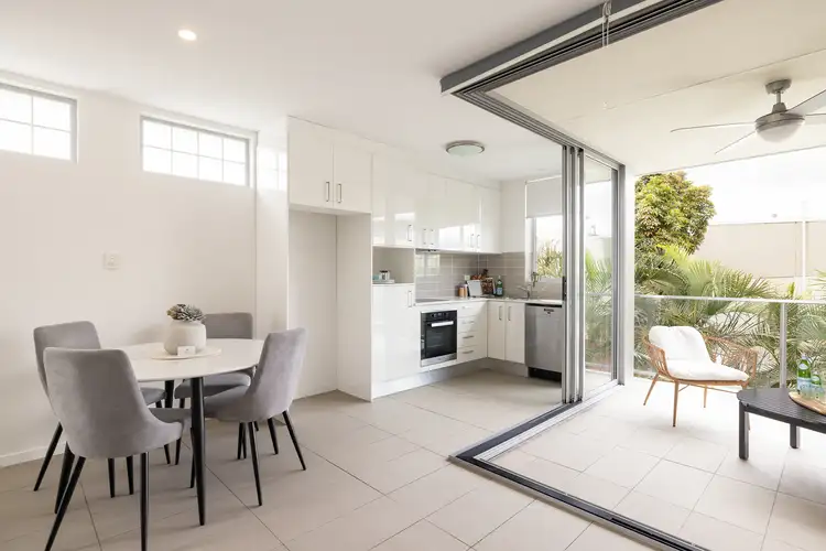 Third view of Homely unit listing, 6/151 Baringa Street, Morningside QLD 4170