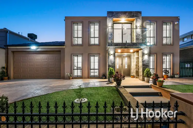 Second view of Homely house listing, 20 Waterlilly Way, Keysborough VIC 3173