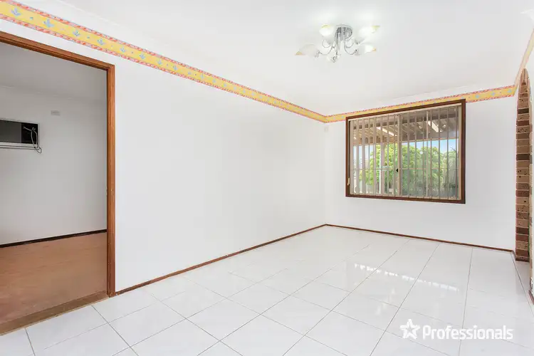 Fourth view of Homely house listing, 5 Peerless Close, Ingleburn NSW 2565