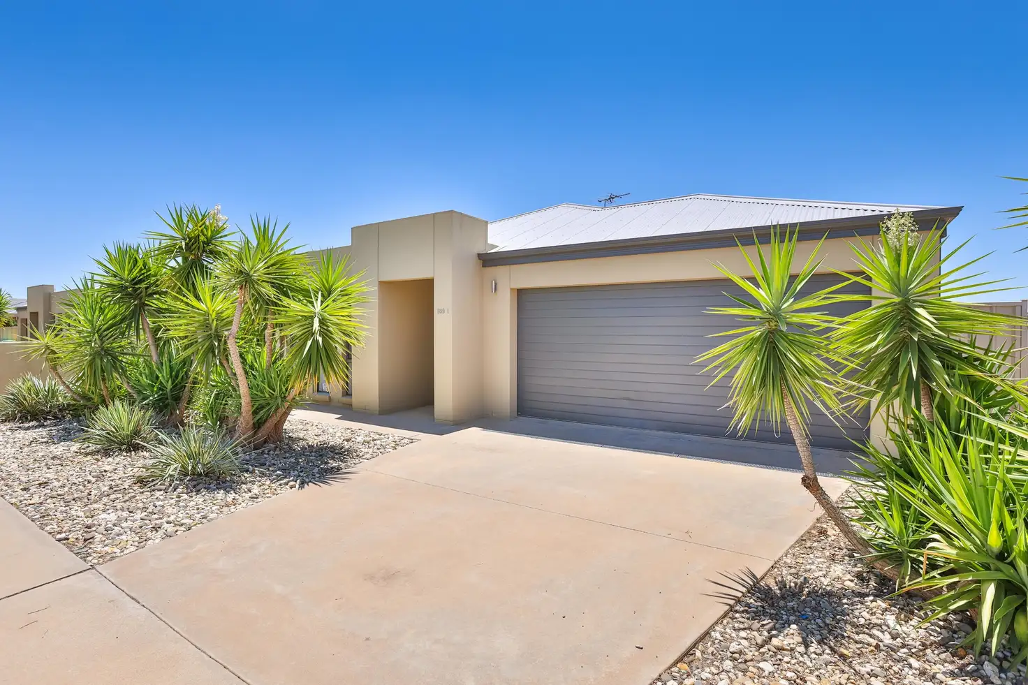 Main view of Homely townhouse listing, 1/999 Fifteenth Street, Mildura VIC 3500