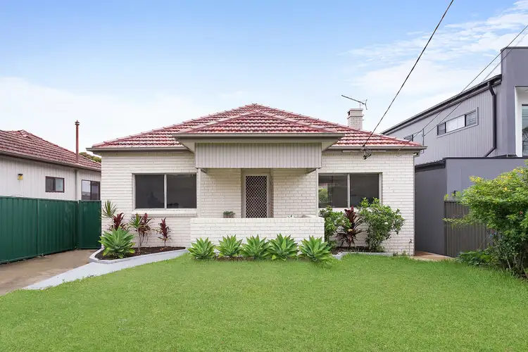 144 Hillcrest Avenue, Hurstville Grove NSW 2220