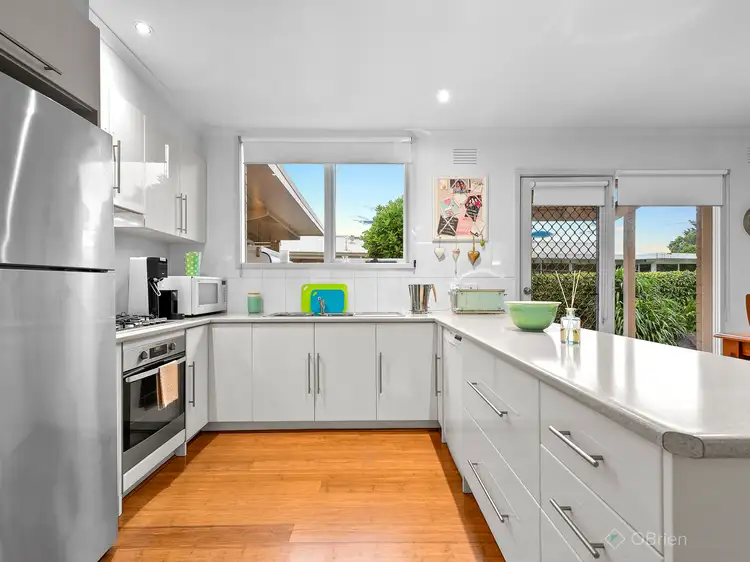 Third view of Homely house listing, 7 Keys Court, Narre Warren VIC 3805
