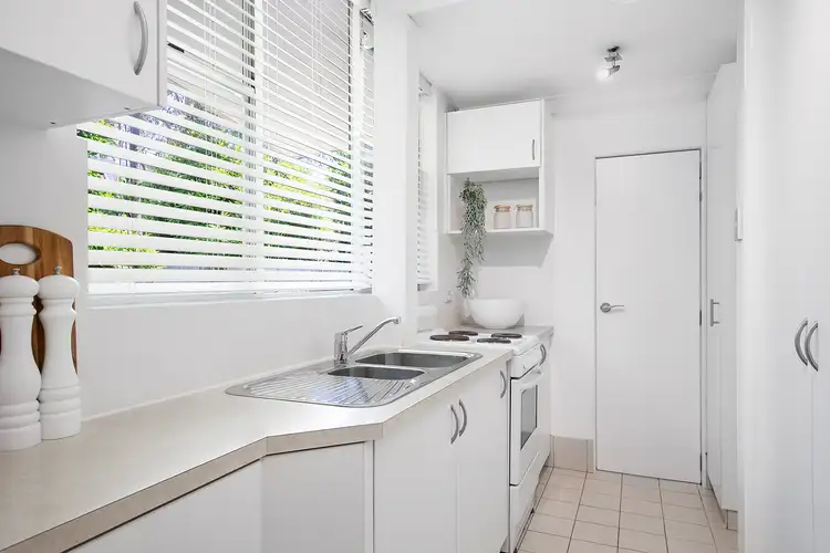 Fourth view of Homely apartment listing, 4/19 Kingsway, Dee Why NSW 2099