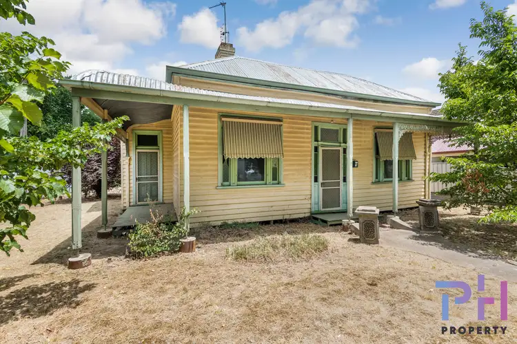 Second view of Homely house listing, 5 Tomlins Street, Bendigo VIC 3550