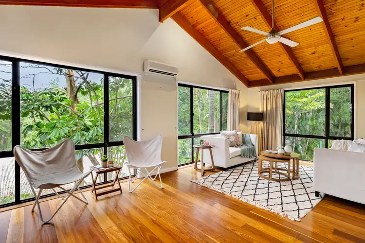 9 Lindsay Court, Cornubia QLD 4130