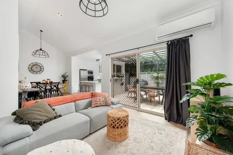 3/28 Bindaree Street, Greenslopes QLD 4120