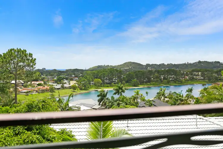 9 Jandakot Court, Elanora QLD 4221