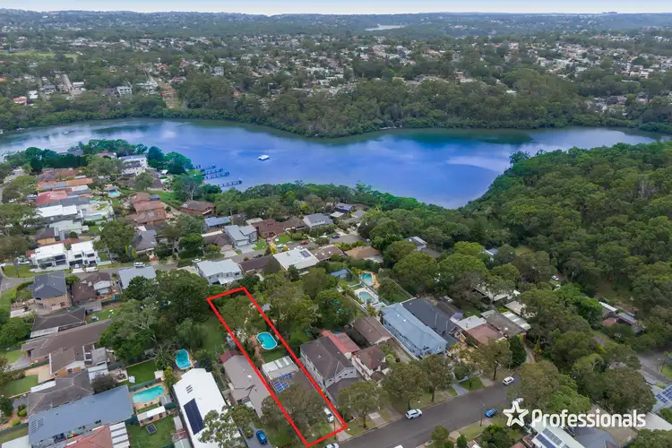 41 Queensbury Road, Padstow Heights NSW 2211