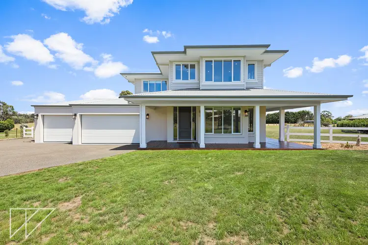 Second view of Homely house listing, 4/11 Arnup Crescent, Drouin VIC 3818