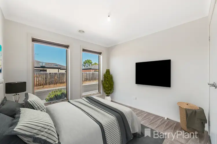 Fourth view of Homely unit listing, 15/20-22 Roslyn Park Drive, Melton West VIC 3337