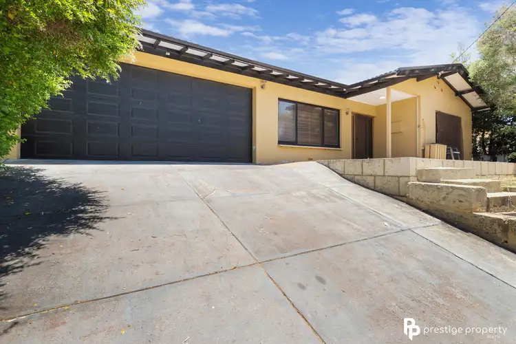 11 Davallia Road, Duncraig WA 6023