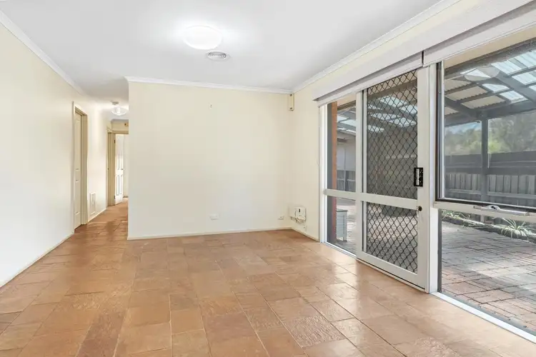 Fifth view of Homely house listing, 12 Bungarra Court, Kurunjang VIC 3337