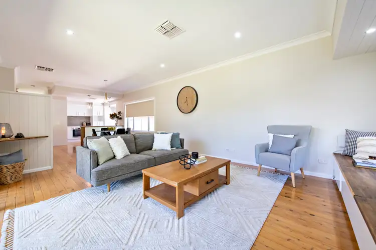 30 Roycox Crescent, Dubbo NSW 2830