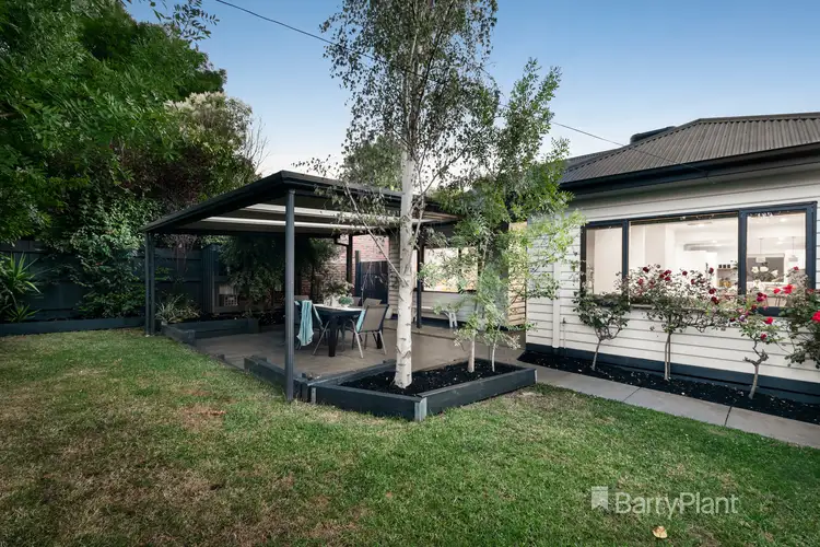 1/5 Niel Street, Croydon VIC 3136