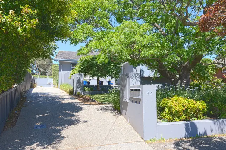 1/44 Pasadena Crescent, Bentleigh East VIC 3165