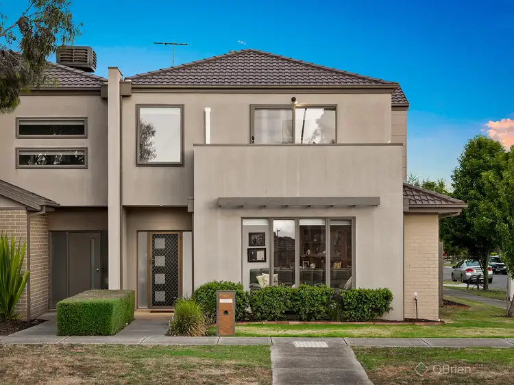 61 Fiorelli Boulevard, Cranbourne East VIC 3977