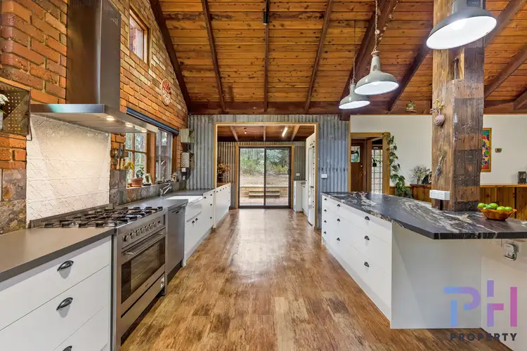 Second view of Homely house listing, 2 Callistemon Close, Junortoun VIC 3551