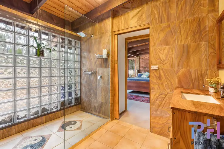 Sixth view of Homely house listing, 2 Callistemon Close, Junortoun VIC 3551