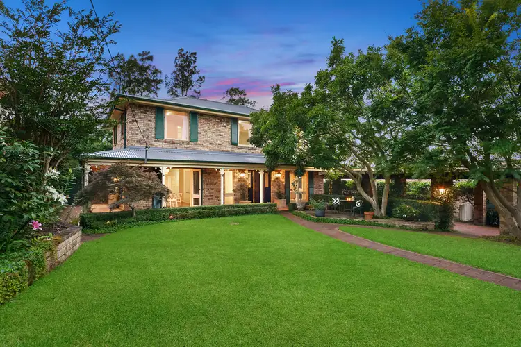 16 Alt Crescent, Davidson NSW 2085