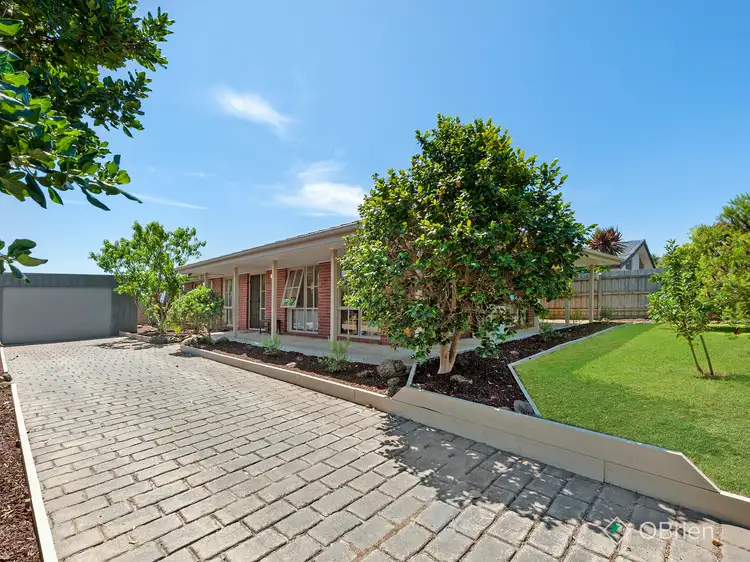 Second view of Homely house listing, 5 Parkhurst Street, Mornington VIC 3931