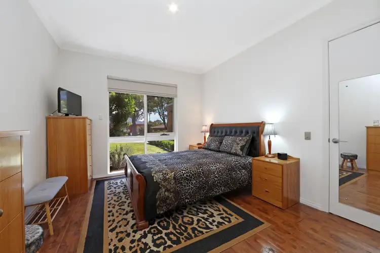 Second view of Homely house listing, 2 Louise Court, Lysterfield VIC 3156