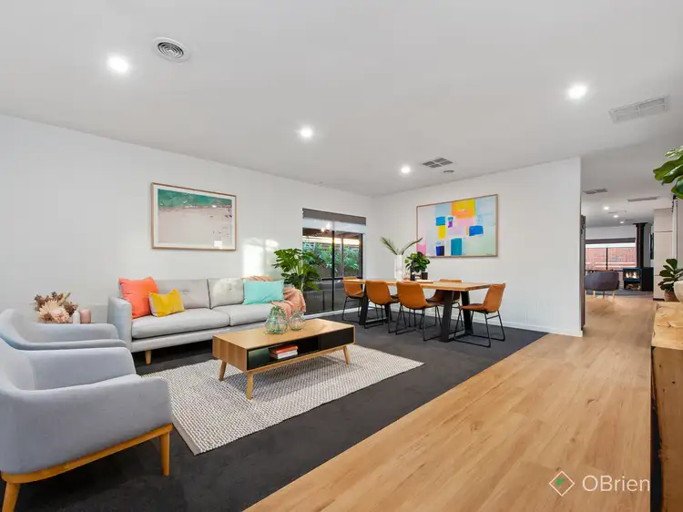 Fifth view of Homely house listing, 2 Formby Place, Cranbourne VIC 3977