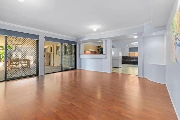 442 Mount Gravatt-Capalaba Road, Wishart QLD 4122