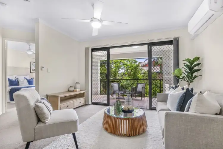 Second view of Homely apartment listing, 3/29 Durham Street, St Lucia QLD 4067