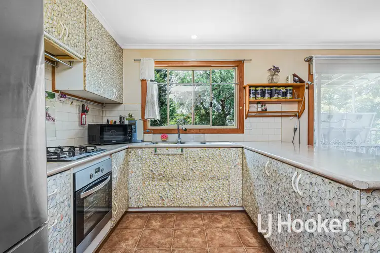 Sixth view of Homely house listing, 1 Karo Court, Doveton VIC 3177