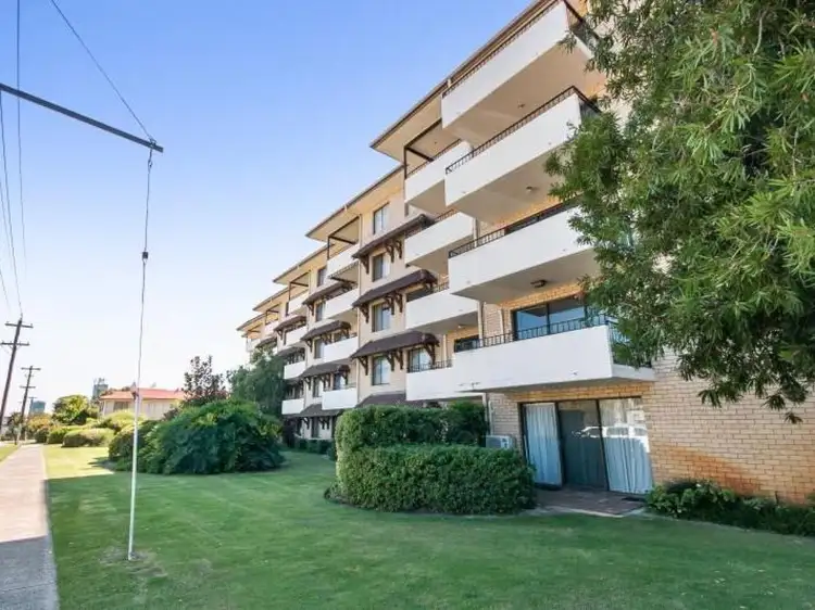 Main view of Homely unit listing, 10/39 Hurlingham Road, South Perth WA 6151