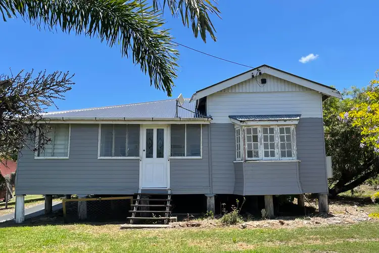 12 Prospect Street, Eton QLD 4741