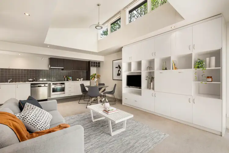 Second view of Homely apartment listing, 8/117 Tennyson Street, Elwood VIC 3184