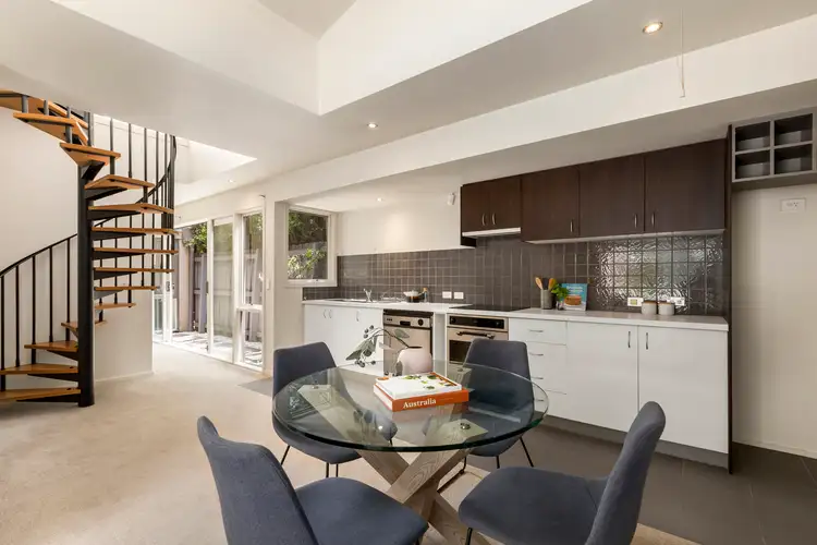 Fourth view of Homely apartment listing, 8/117 Tennyson Street, Elwood VIC 3184