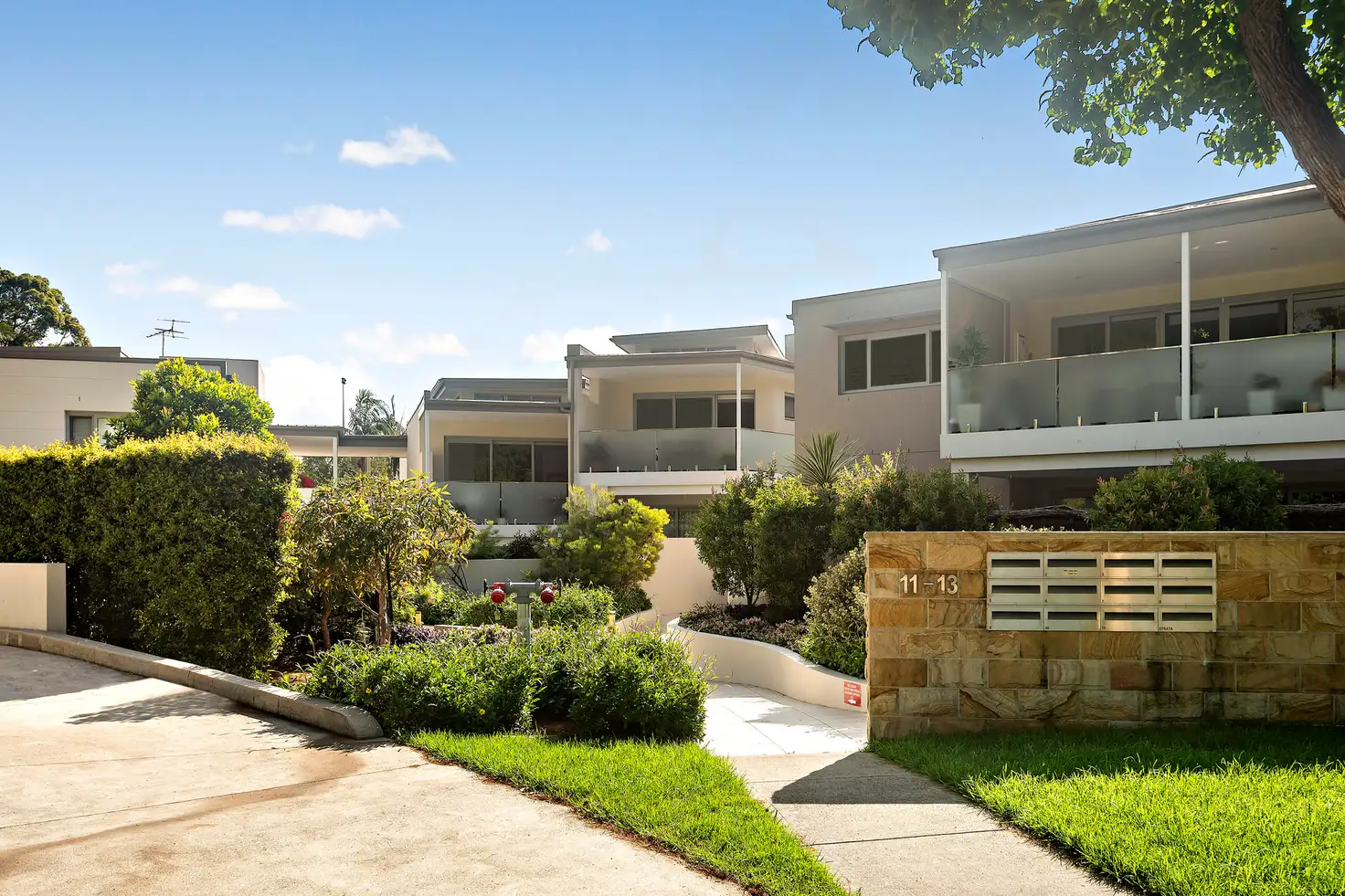 Main view of Homely unit listing, 11/11-13 Bernie Avenue, Forestville NSW 2087