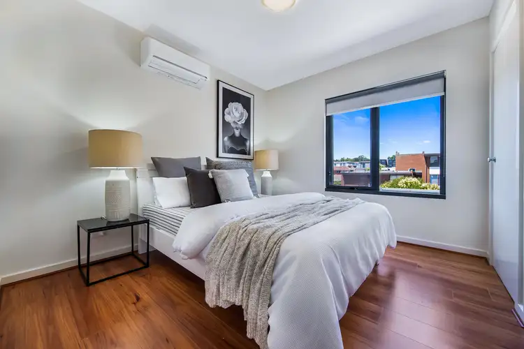 Fourth view of Homely townhouse listing, 5/100 Thames Street, Box Hill North VIC 3129