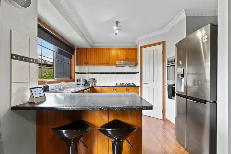 Fifth view of Homely house listing, 6 Mellor Court, Wendouree VIC 3355