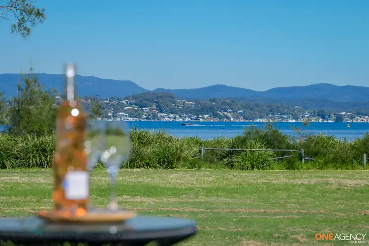 24 Lakeside Drive, Swansea NSW 2281