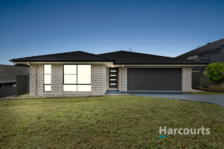 32 Boyne Crescent, Cameron Park NSW 2285