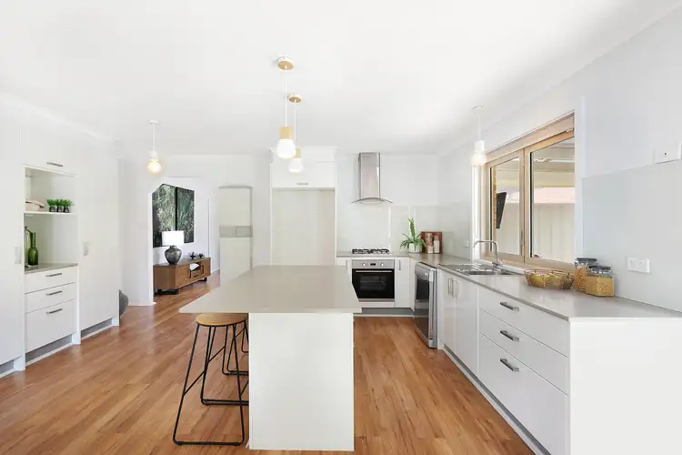 Fourth view of Homely house listing, 40 Honyong Crescent, Ngunnawal ACT 2913