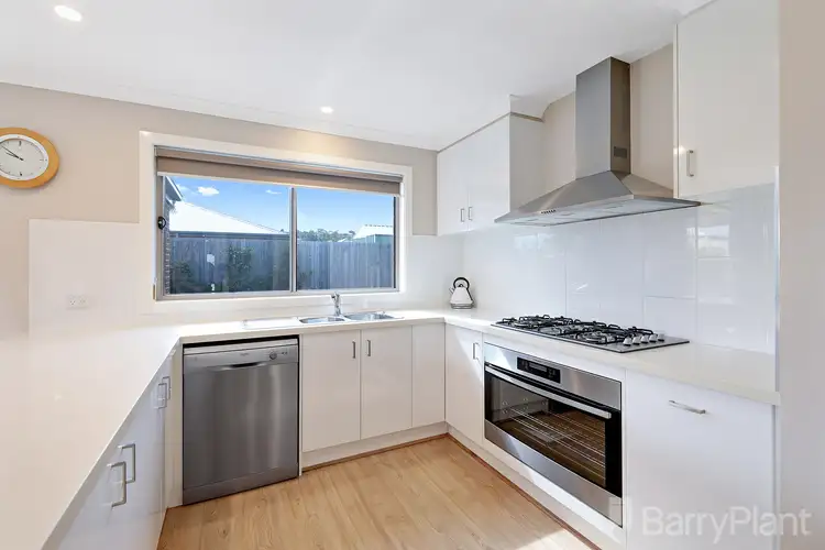 Fifth view of Homely house listing, 7 Gary Avenue, Drouin VIC 3818