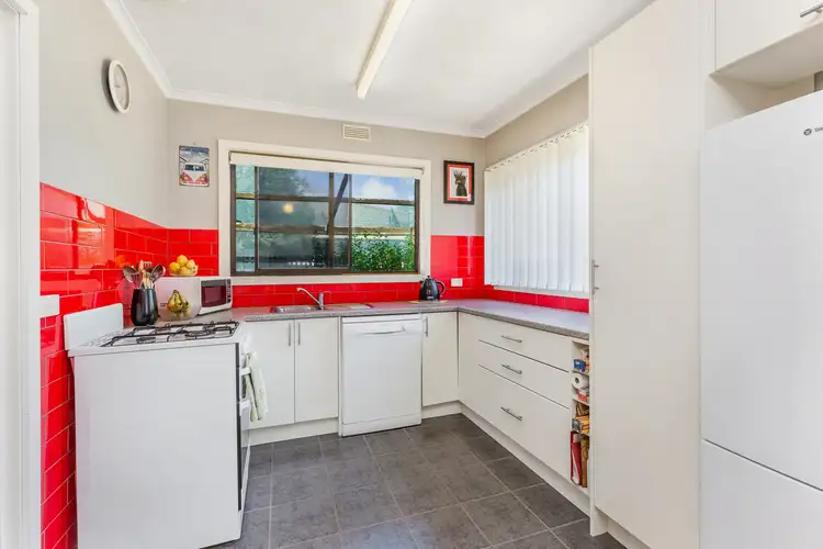 Fifth view of Homely unit listing, 1/2 Sandhurst Road, California Gully VIC 3556