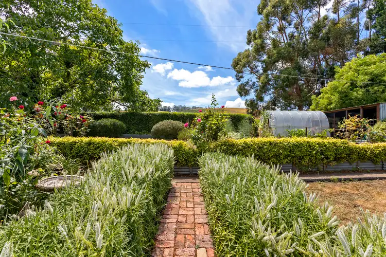140 Currys Road, Musk VIC 3461