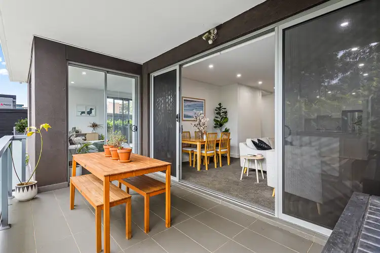 Third view of Homely apartment listing, 2/6 Hercules Street, Wollongong NSW 2500